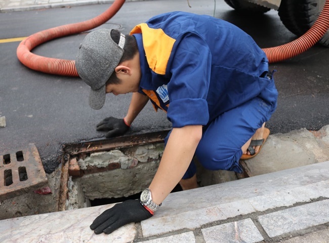 Thợ nạo v&eacute;t hố ga huyện Củ Chi c&oacute; bằng cấp chuy&ecirc;n m&ocirc;n cao
