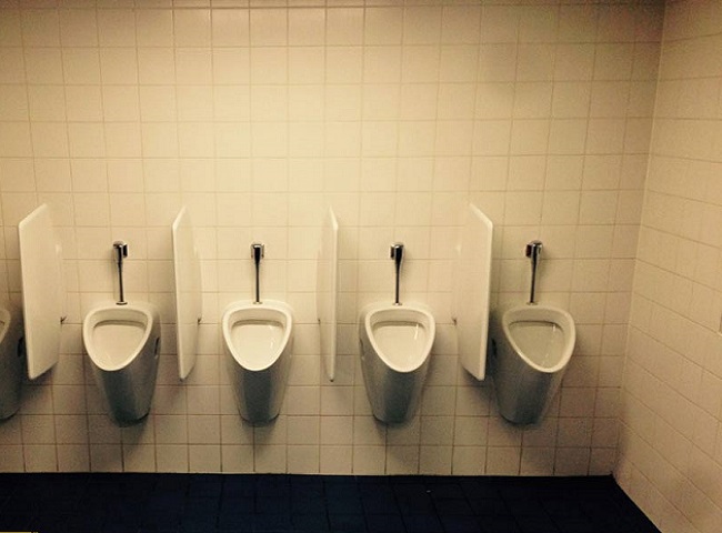 th&ocirc;ng bồn tiểu nam quận 1 chất lượng