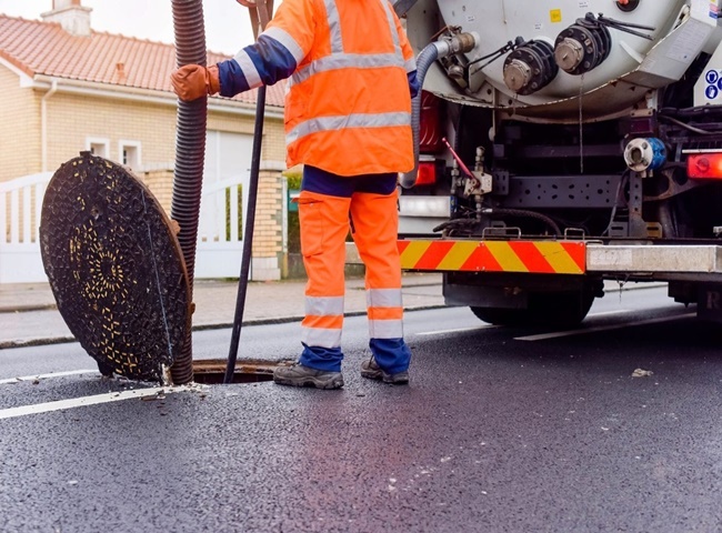 Dịch vụ th&ocirc;ng cống nghẹt quận 7 nhanh ch&oacute;ng hiệu quả