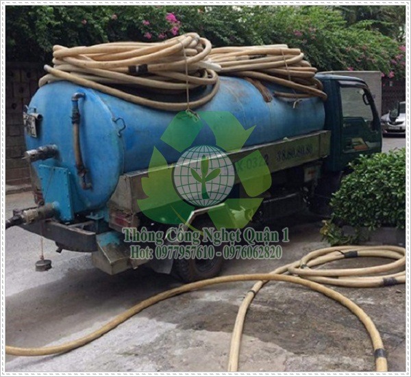 H&uacute;t bể phốt tại Nguyễn Tr&atilde;i